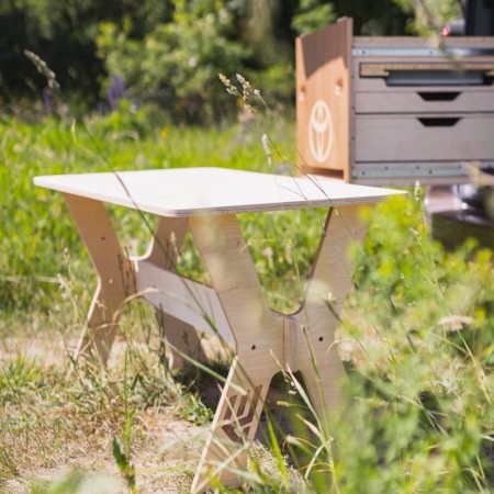 zabudowa AE Conversion Camperbox stolik wolnostojacy dostepny w komplecie calej zabudowyjpg.jpeg