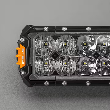 ST3303 PRO 12 LED 11 inch lampa jedna z dwóch montowana wewnątrz grilla Ford Raptor Next Gen.png