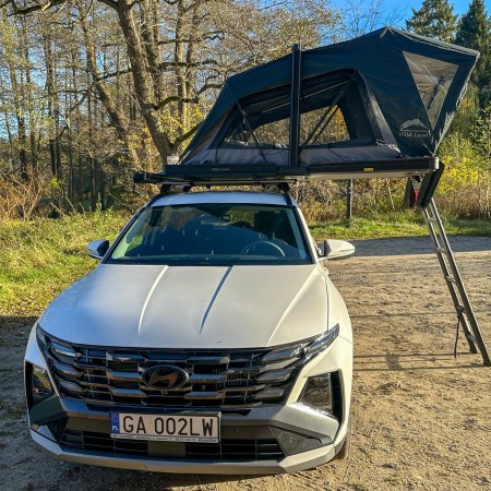 namiot dachowy Summit Explorer wyjatkowo duze okna na kazdej ze scian niesamowity widok.jpeg