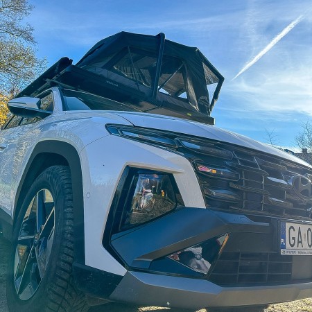 namiot dachowy Summit Explorer 130 idealnie pasuje na kazde auto i na kazda wyprawe.jpeg