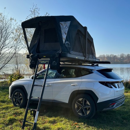 namiot dachowy Summit Explorer 130 komfortowa wysokosc w srodku odpowiednia wentylacja i niesamowite widoki.jpeg