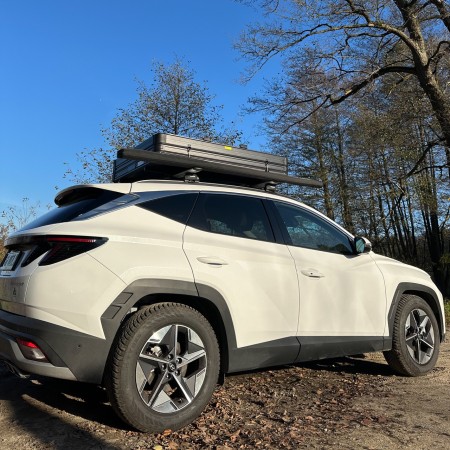 markiza boczna Wild Land Lite montowana do rowka T belek Thule lub na katownikach wszystko w zestawie.jpeg