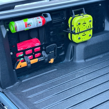 Molle-Paneele für Ford Ranger Raptor Next Gen 2022+ montieren Sie alles, was Sie griffbereit haben möchten